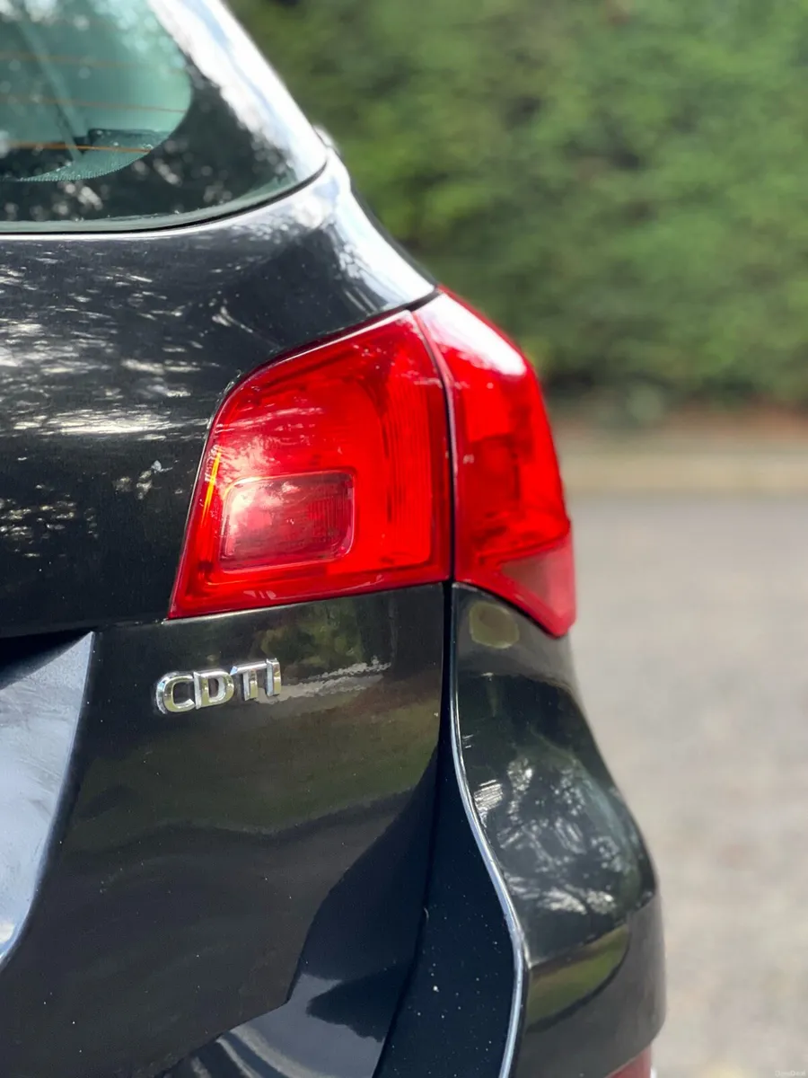 Opel Astra Estate (NEW NCT)(LOW MILEAGE) - Image 4