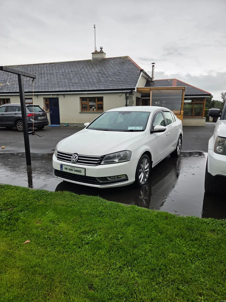 Volkswagen Passat 2014 - Image 4