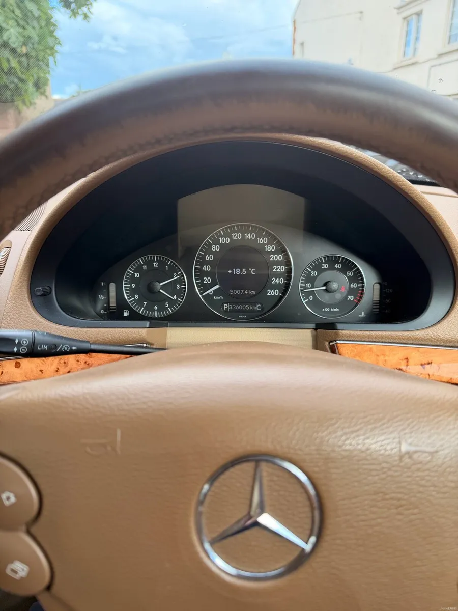 Mercedes E200 Kompressor Automatic 2007 - Image 5
