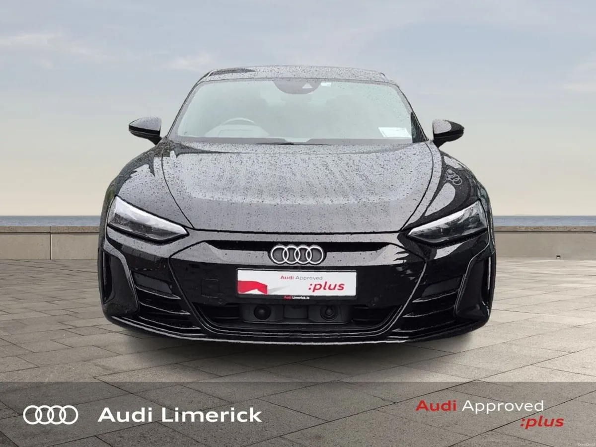 Audi e-tron GT e-tron quattro + Black Pack + Upgra - Image 2