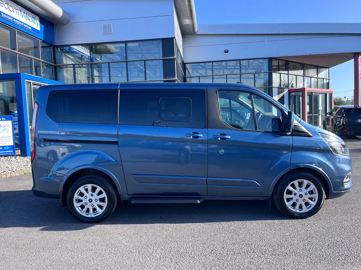 Ford Tourneo Custom 2020 Wheelchair Access - Image 6
