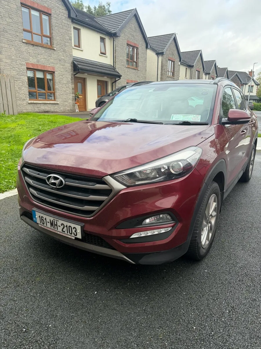 Hyundai Tucson Premium with low mileage - Image 1
