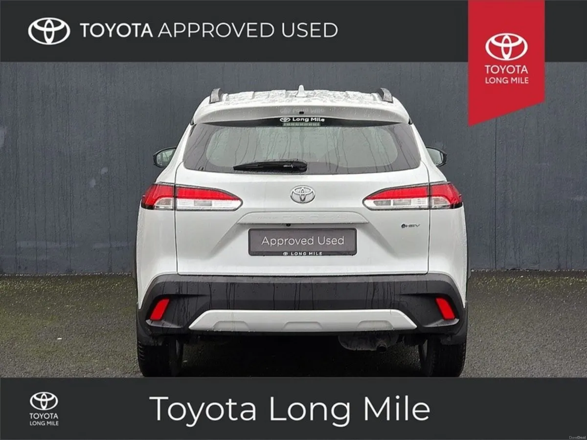 Toyota Corolla Cross 1.8 Hybrid Luna 5dr *Not To B - Image 4