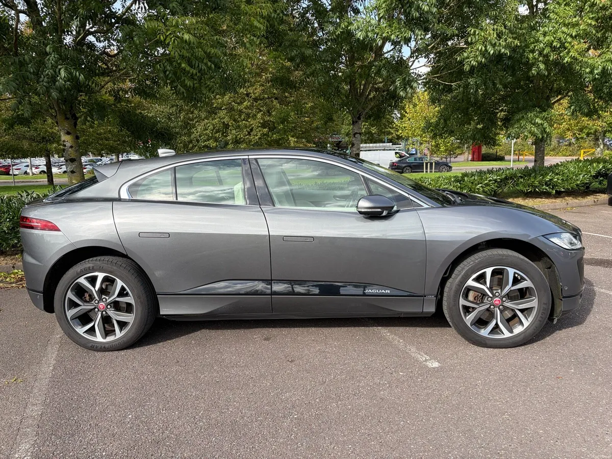 Jaguar IPace P400 AWD HSE - Image 5