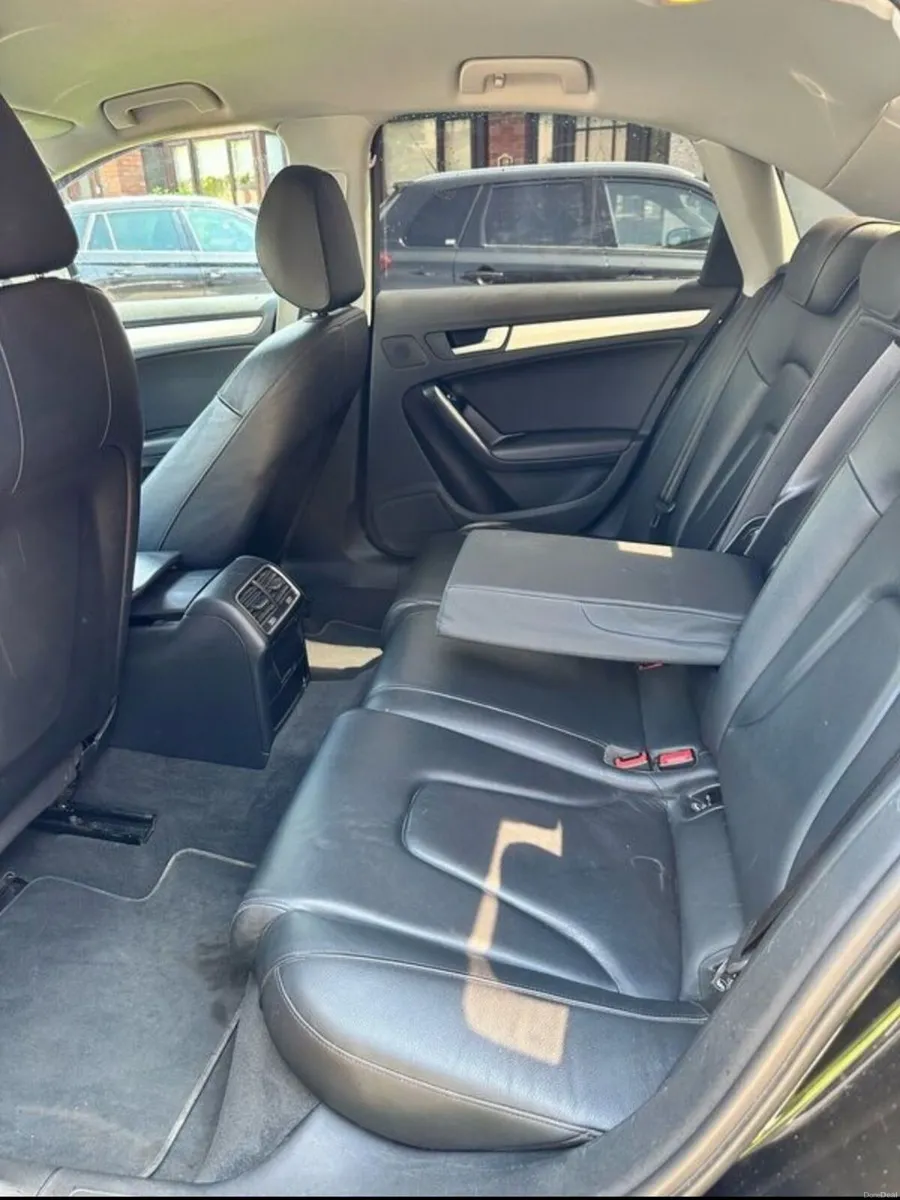 Audi A4 2015 - Image 3
