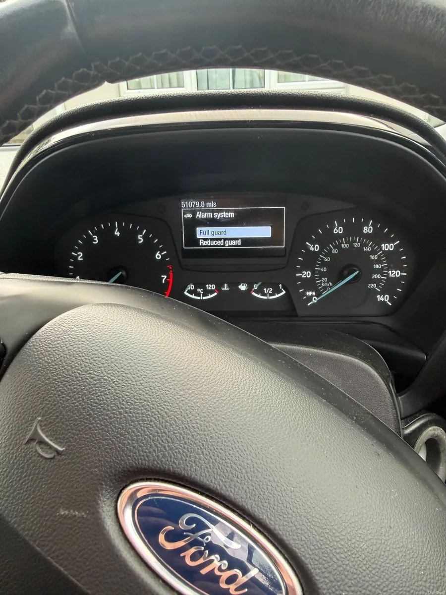 Ford Fiesta 2017 - Image 2