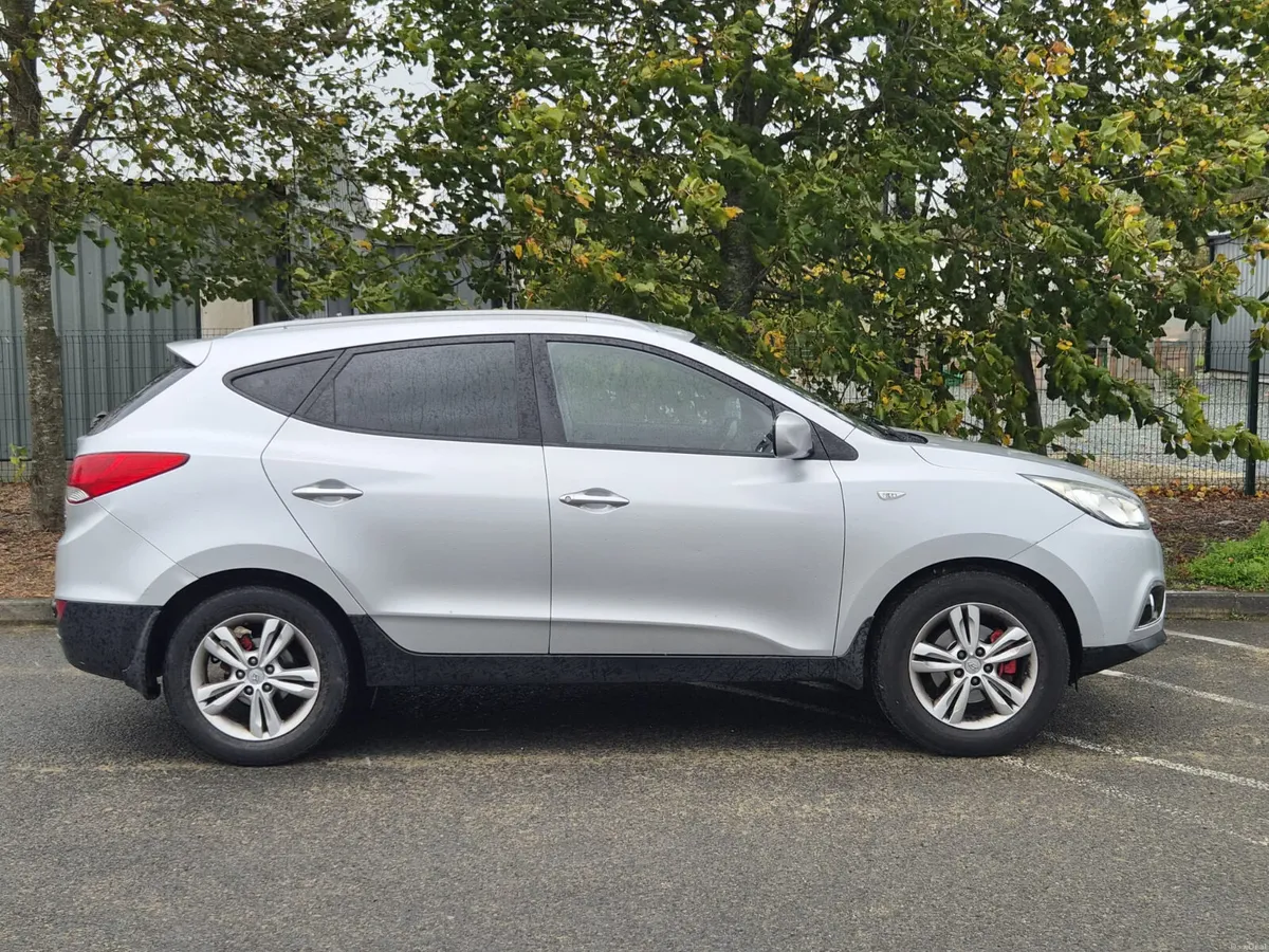 HYUNDAI IX35 NCT 27 €2990 - Image 2