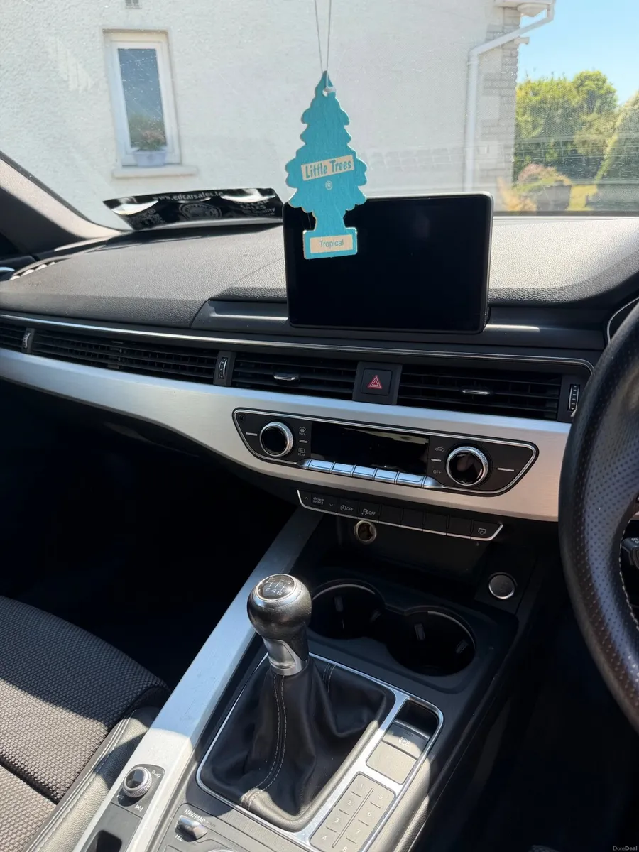 Audi A4   S-line 2016 - Image 6