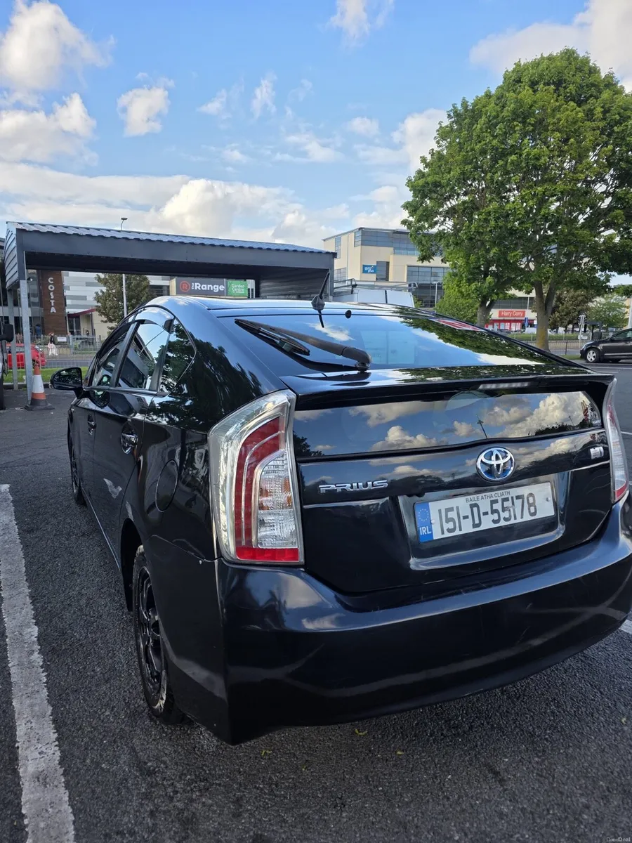 Toyota prius 2015 5500€ - Image 6
