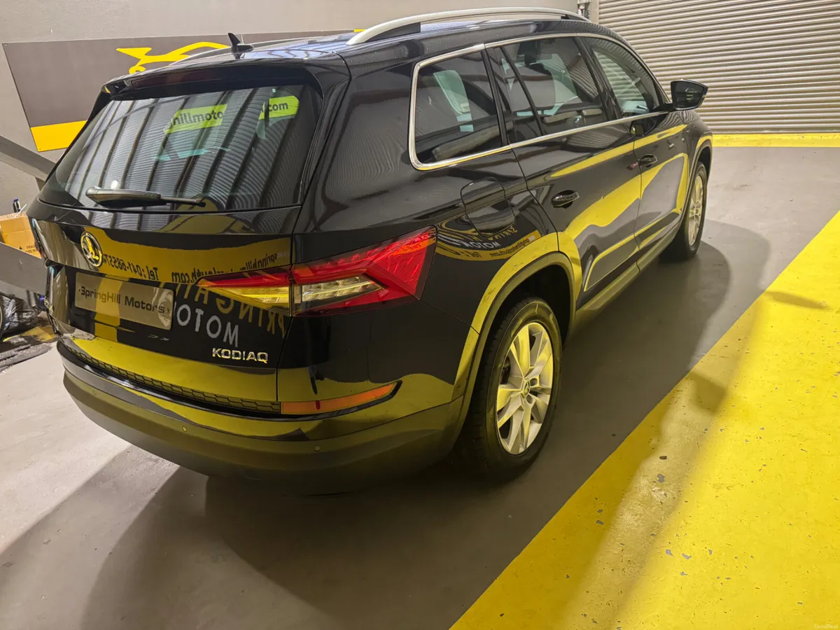 182 Skoda Kodiaq Ambition 1.4 TSI 125 BHP 7 Seater - Image 4