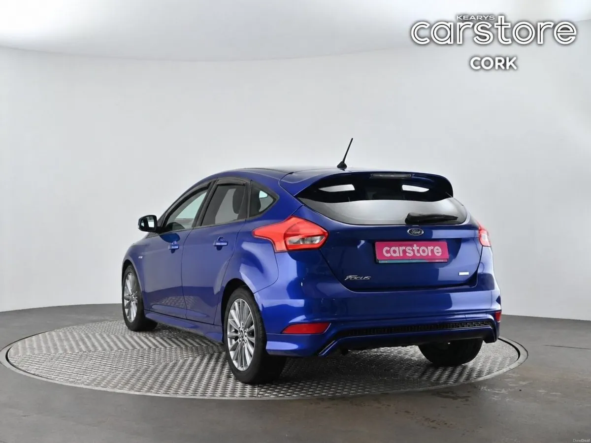 Ford Focus 1.0 EcoBoost 125PS ST-Line - Image 3