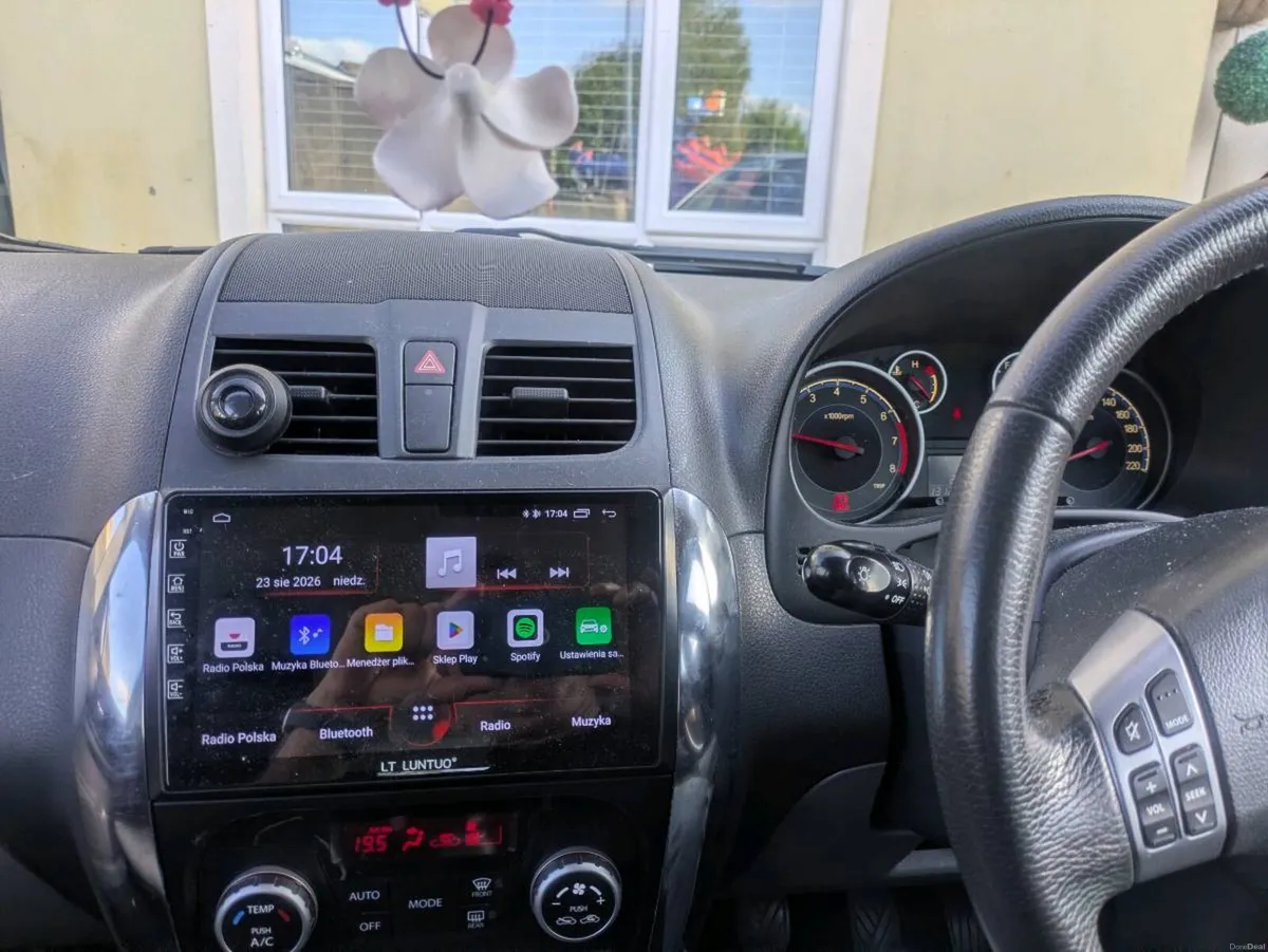 car - Image 4