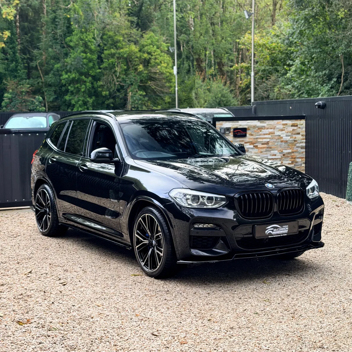 2021 (212) BMW X3 30e M Sport Pro *21” ALLOYS - Image 1