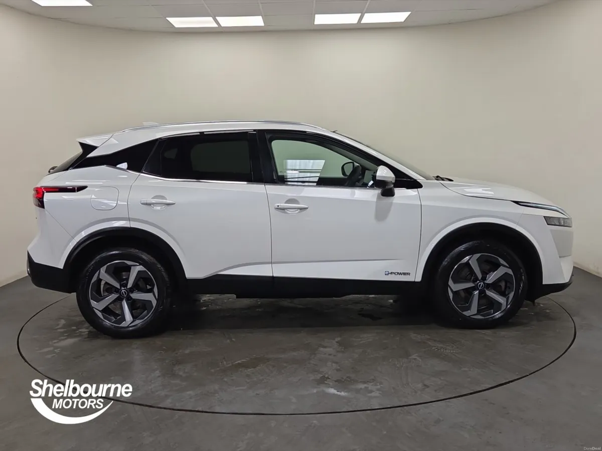 Nissan Qashqai 1.5 E-Power N-Connecta 5dr Auto - Image 3
