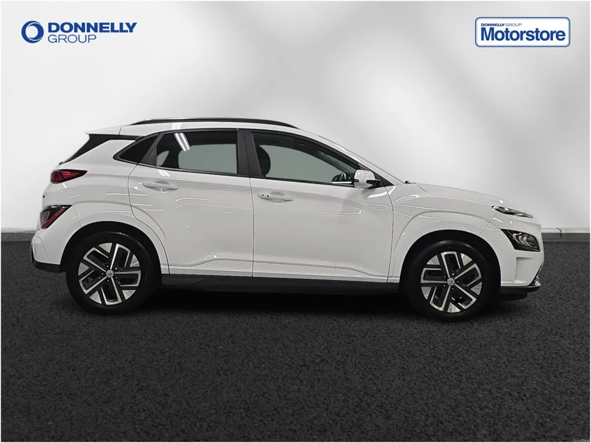 Hyundai Kona 150kW Premium 64kWh 5dr Auto - Image 3