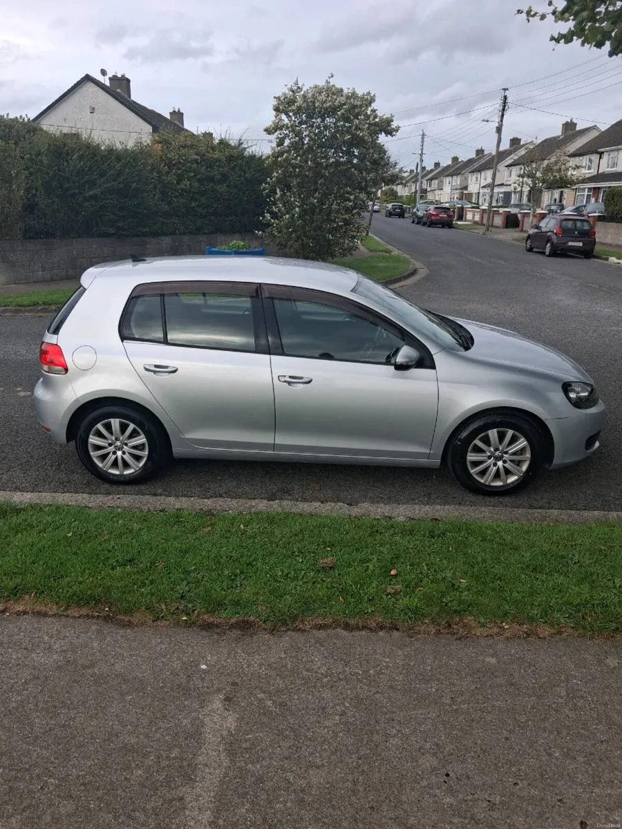 Image 2 of 10