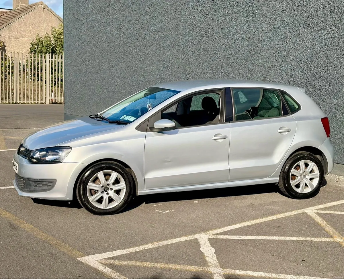 VOLKSWAGEN POLO 1.2 PETROL MANUAL NCT 01/27 - Image 3