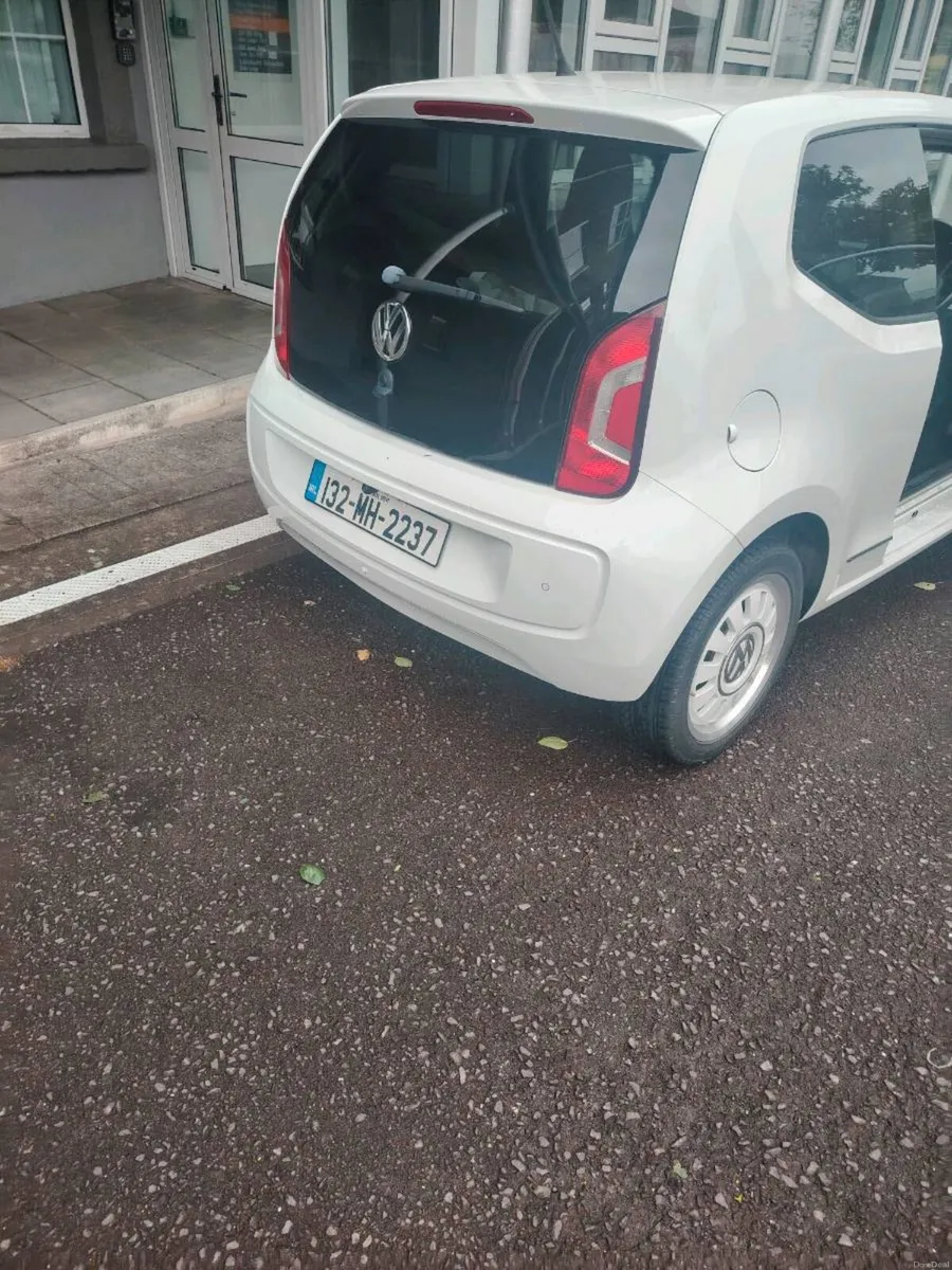 Volkswagen up - Image 5