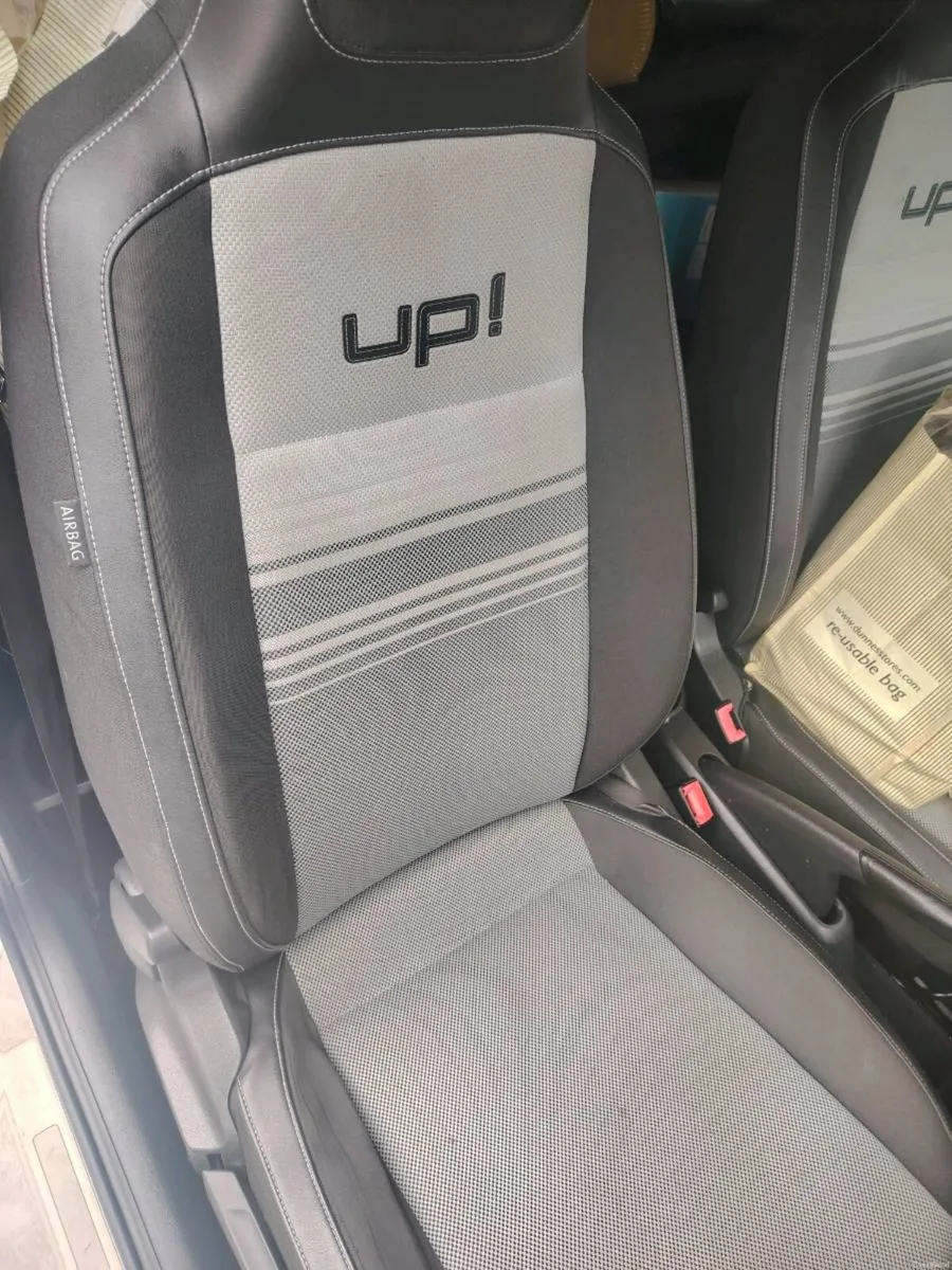 Volkswagen up - Image 6