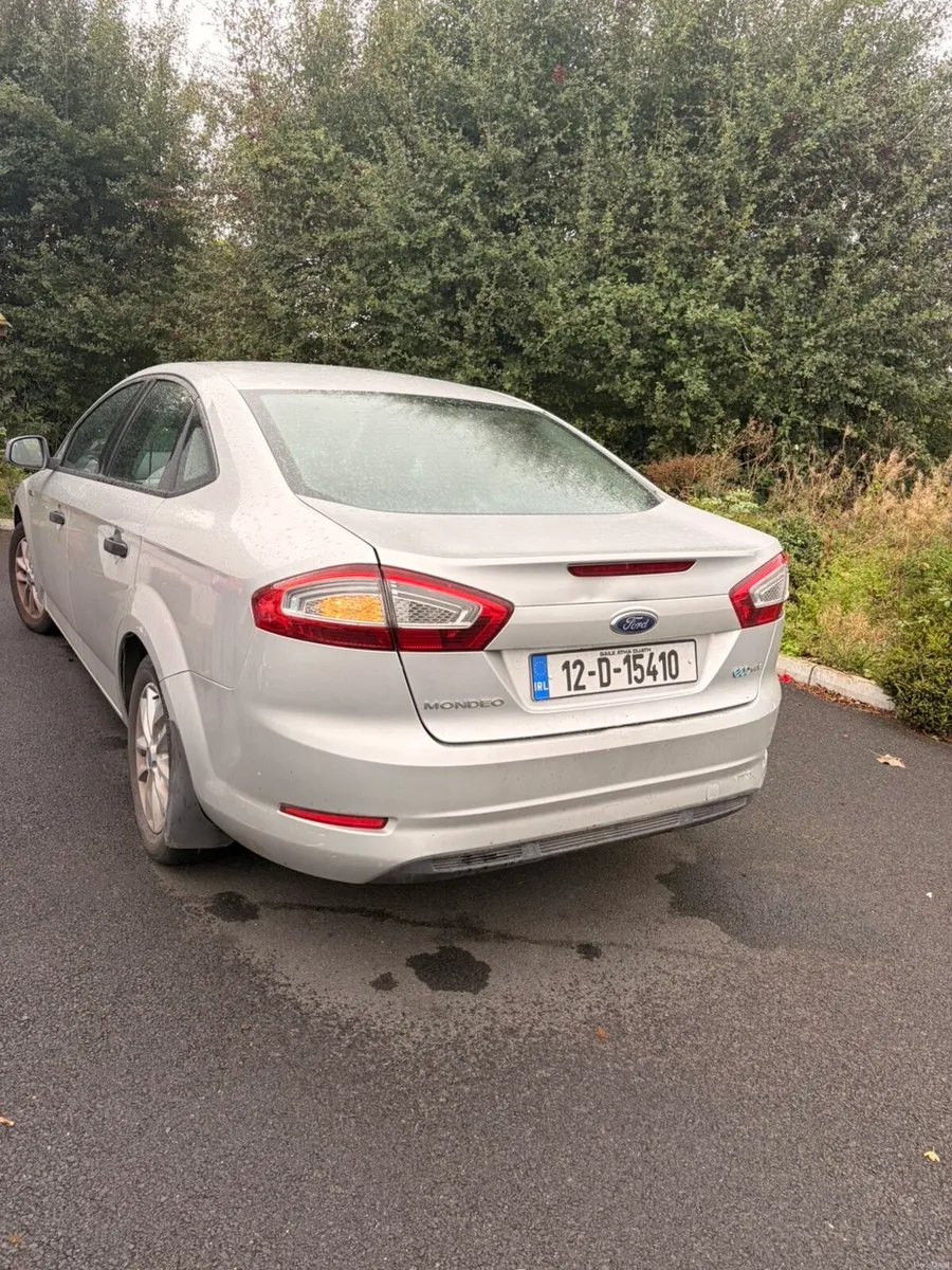 Car - Image 1