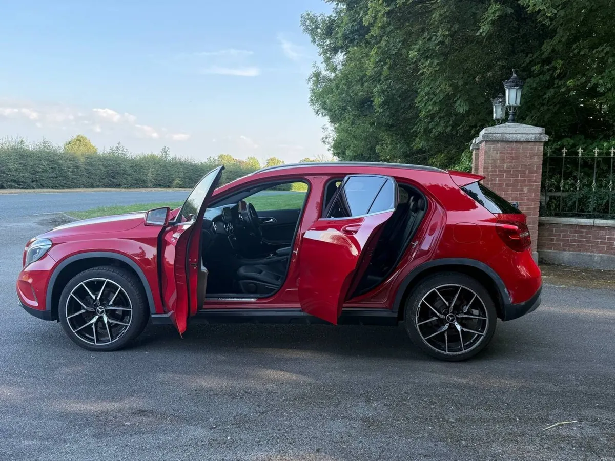 Mercedes Benz GLA 200/automatic/new NCT - Image 6