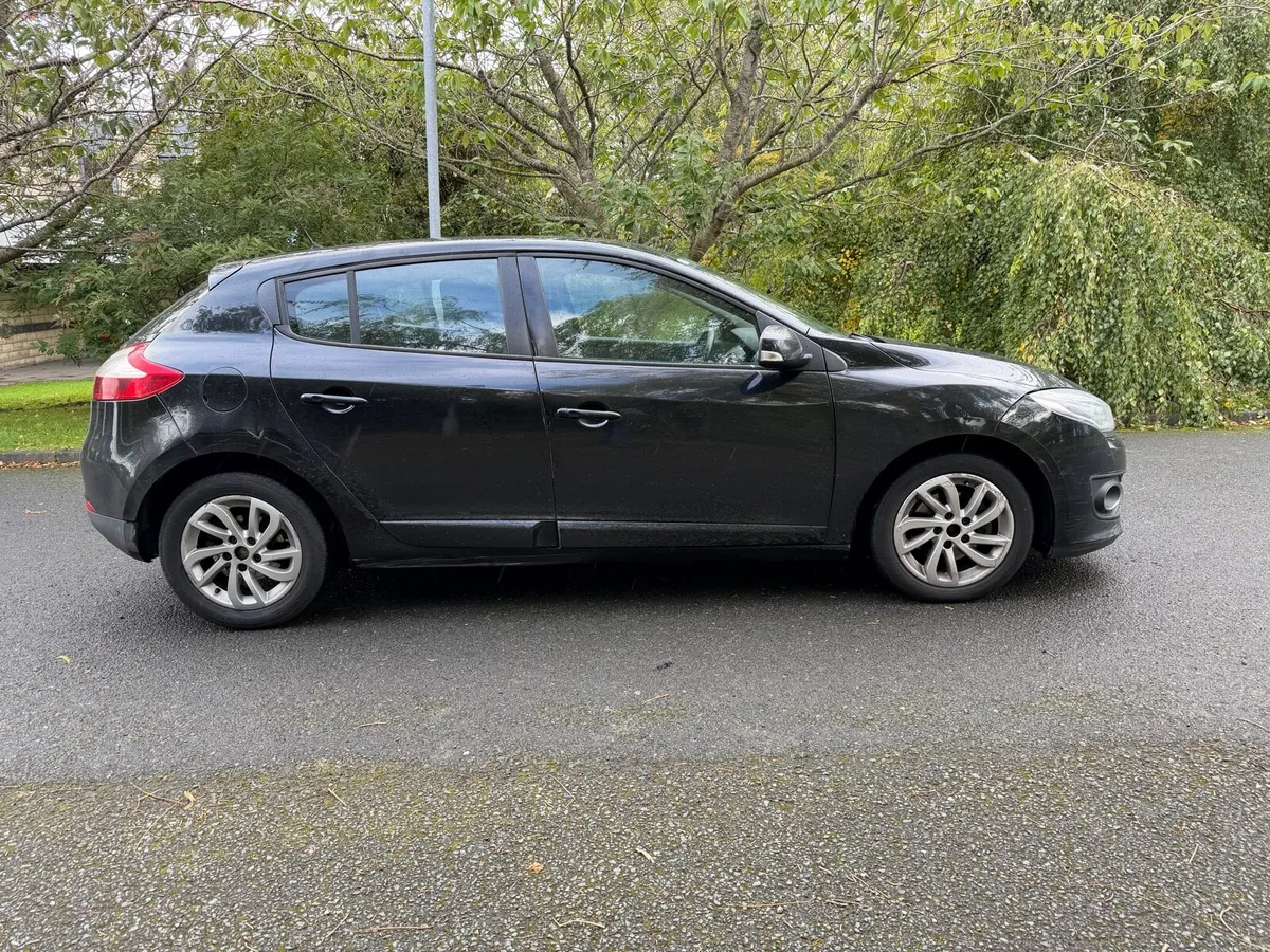 2014 Renault megane - Image 2