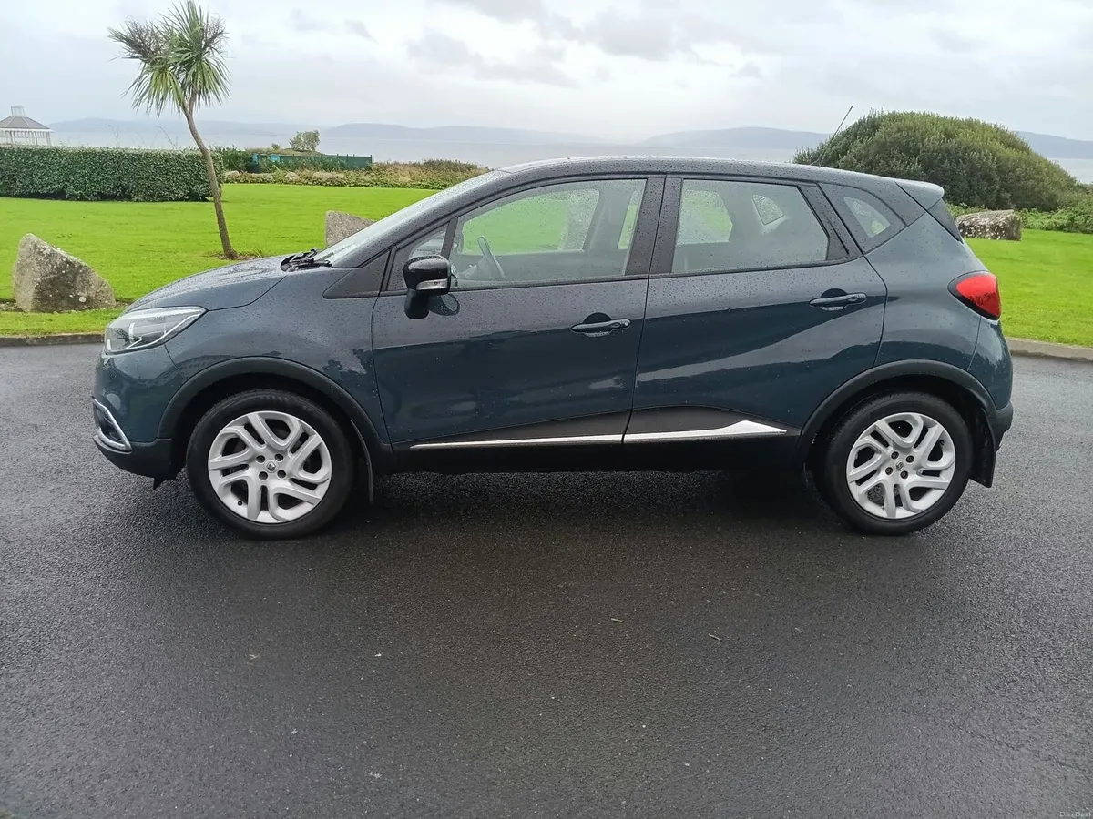 Renault captur - Image 3