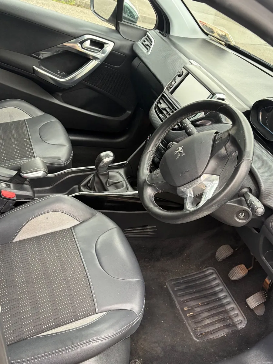 Peugeot 2008 2016 - Image 5