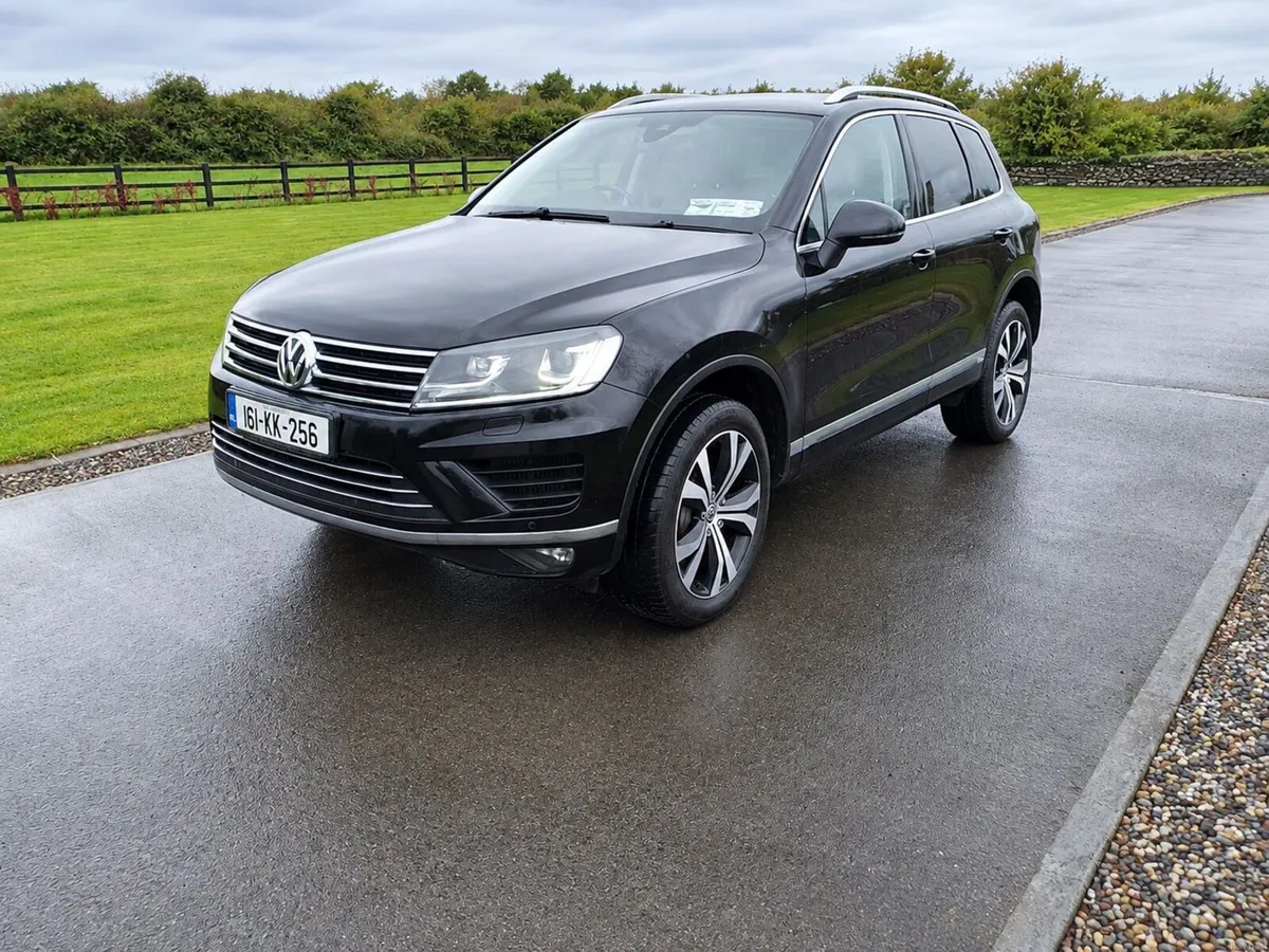 Volkswagen Touareg 2016 - Image 2