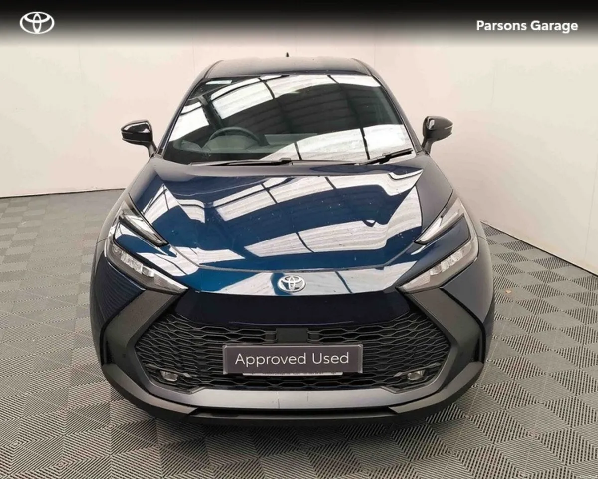 Toyota C-HR C-HR HEV Sport - Image 5