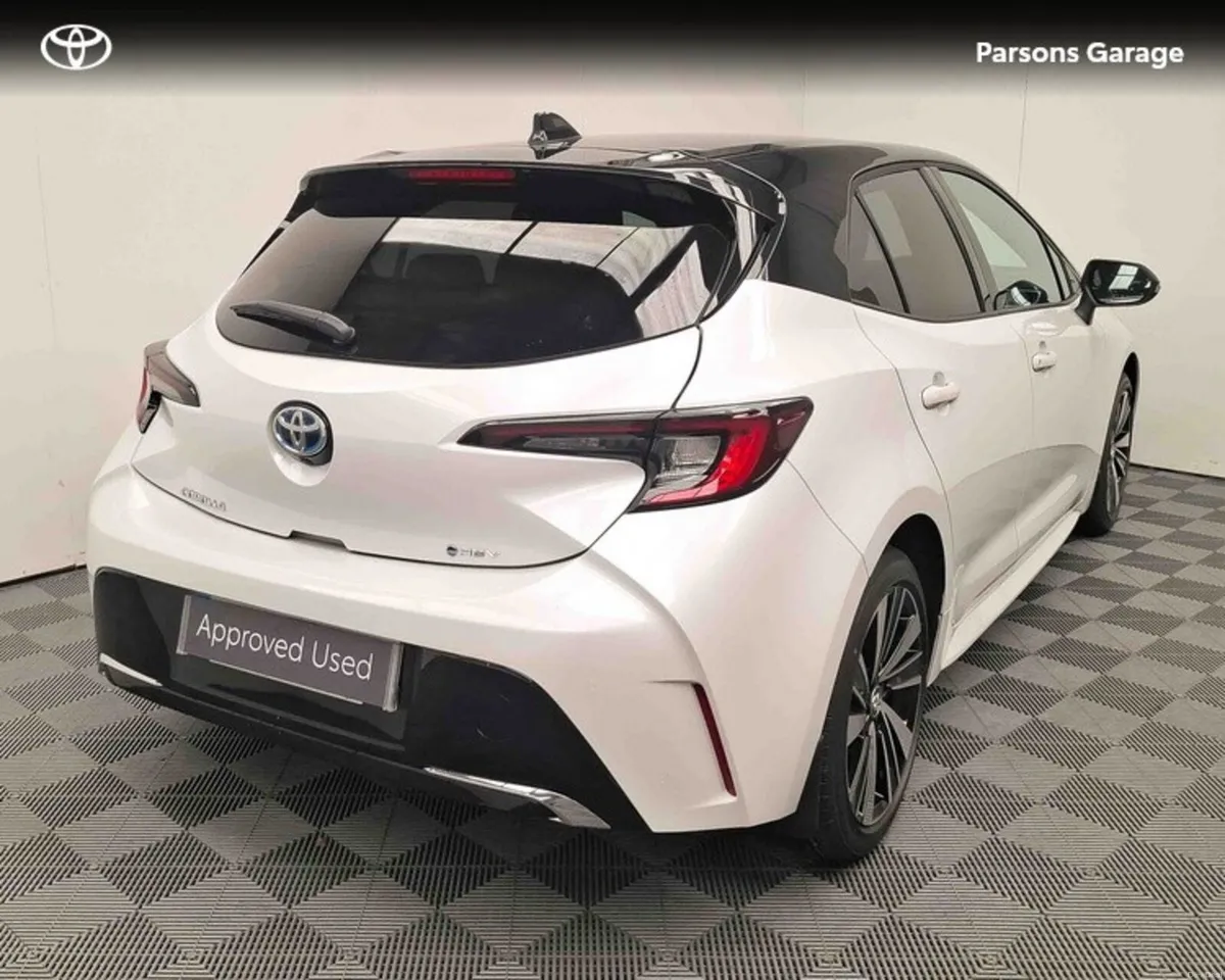 Toyota Corolla Corolla HB Lunasport - Image 2