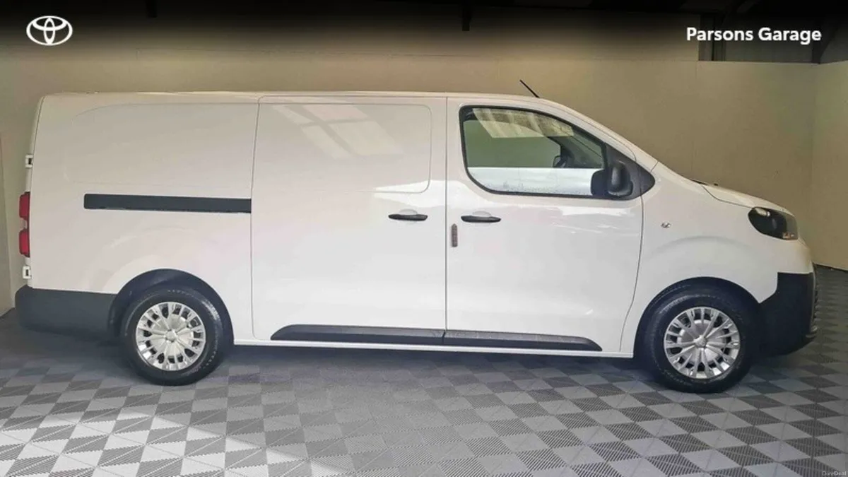 Toyota Proace Proace EV GX LWB 75kWh - Image 3