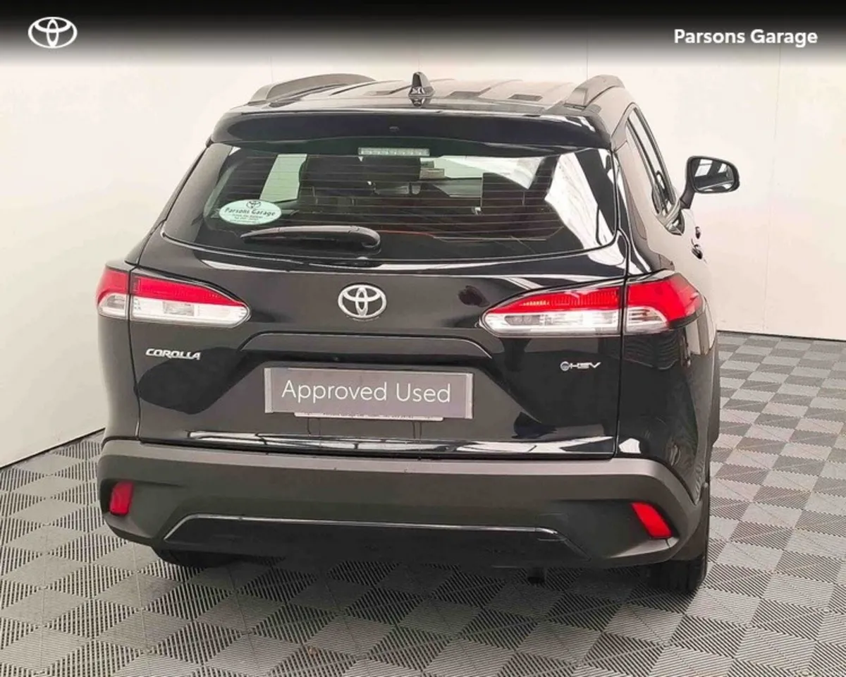 Toyota Corolla Cross COROLLA CROSS 1.8 LUNA - Image 4