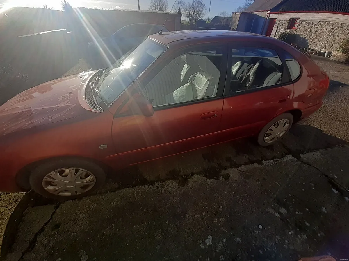 Toyota Corolla 2000 - Image 4