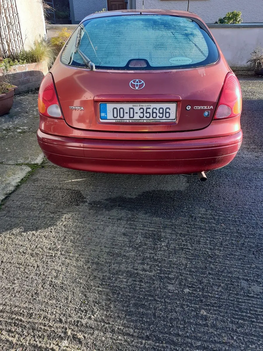 Toyota Corolla 2000 - Image 6