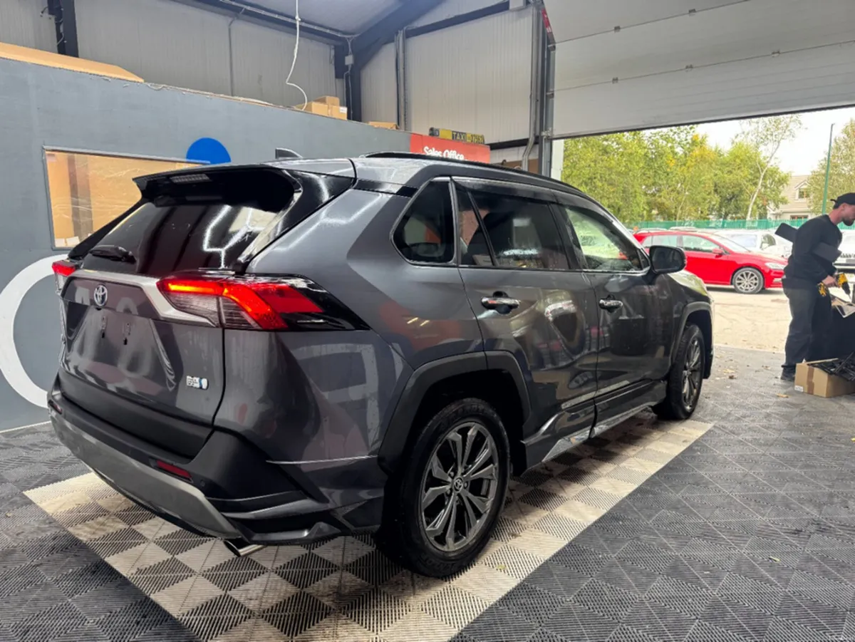 Toyota RAV4 2023 TOYOTA RAV4 4WD HYBRID G AUTOMATI - Image 3