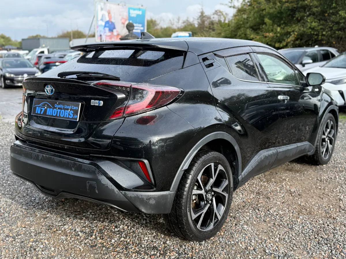 2018 Toyota C-HR 1.8 HYBRID AUTO - Image 3