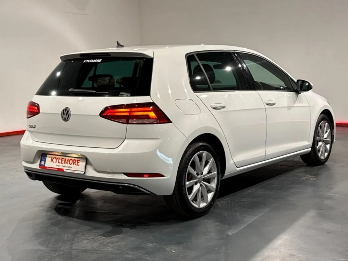 Volkswagen Golf 1.2 TSI COMFORT LINE AUTOMATIC - F - Image 3