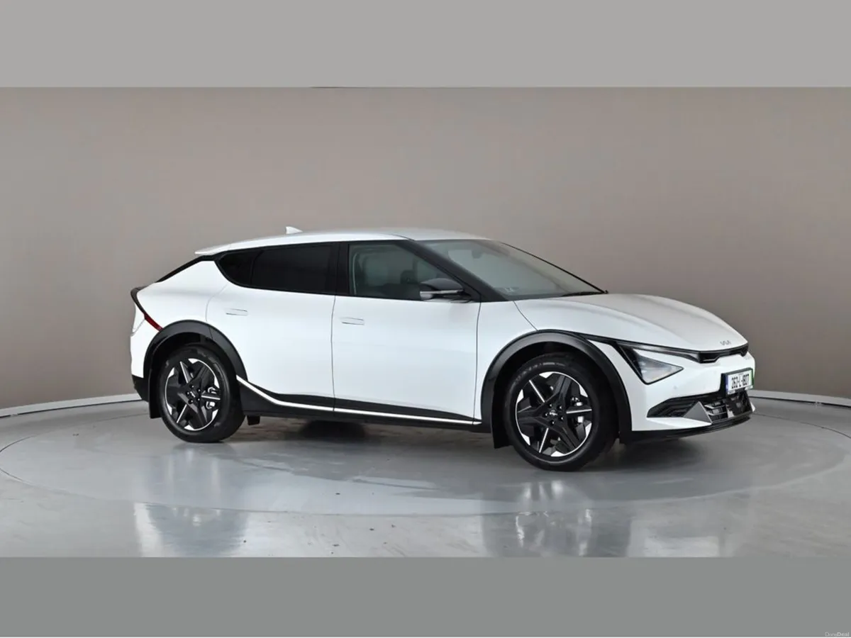 Kia EV6 Earth - Image 1