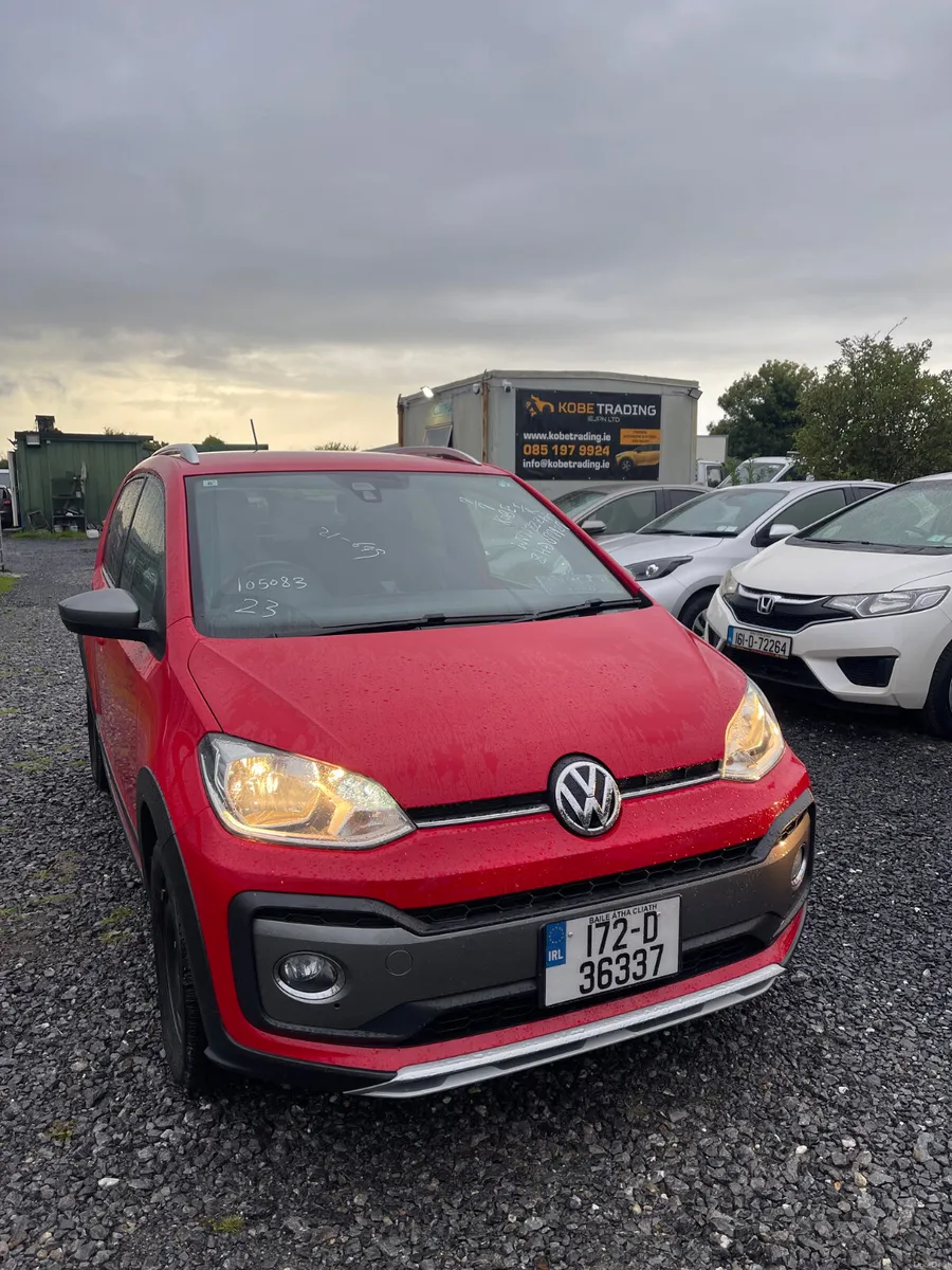 Volkswagen Cross UP 2017 Automatic Excellent - Image 1