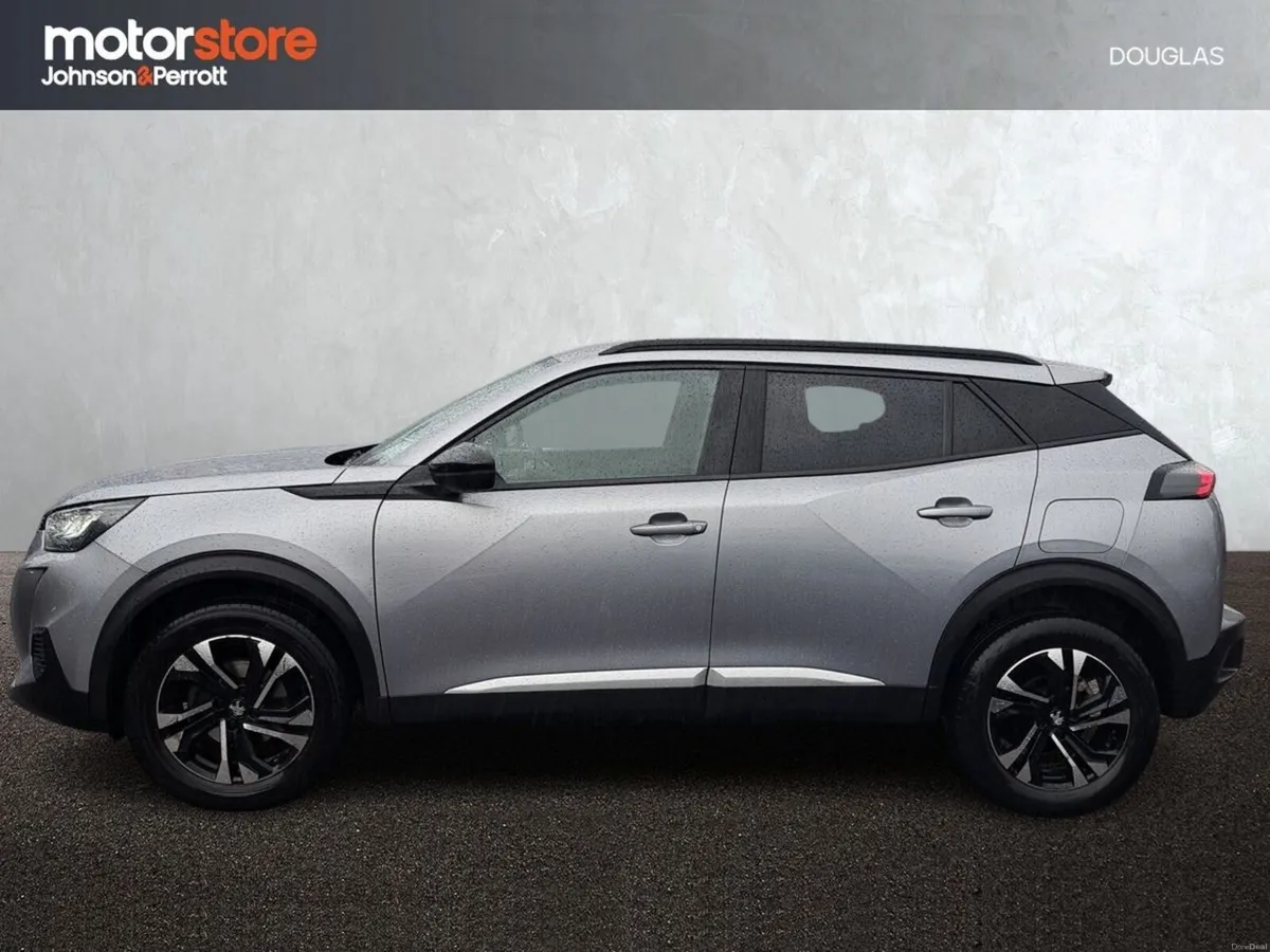 Peugeot 2008 1.2 Puretech 100bhp Allure - Image 6
