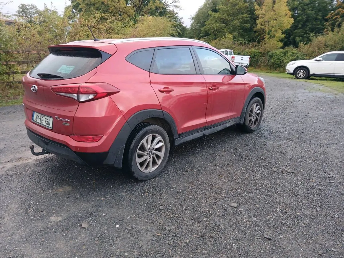 Hyundai tuscon - Image 5