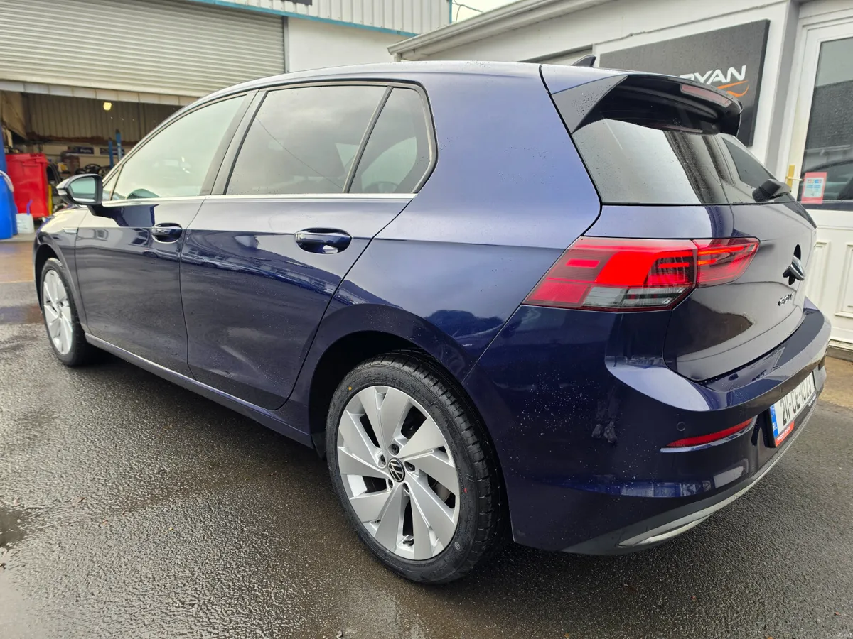 2021 Volkswagen Golf 2.0Tdi Style Manual 115BHP - Image 6