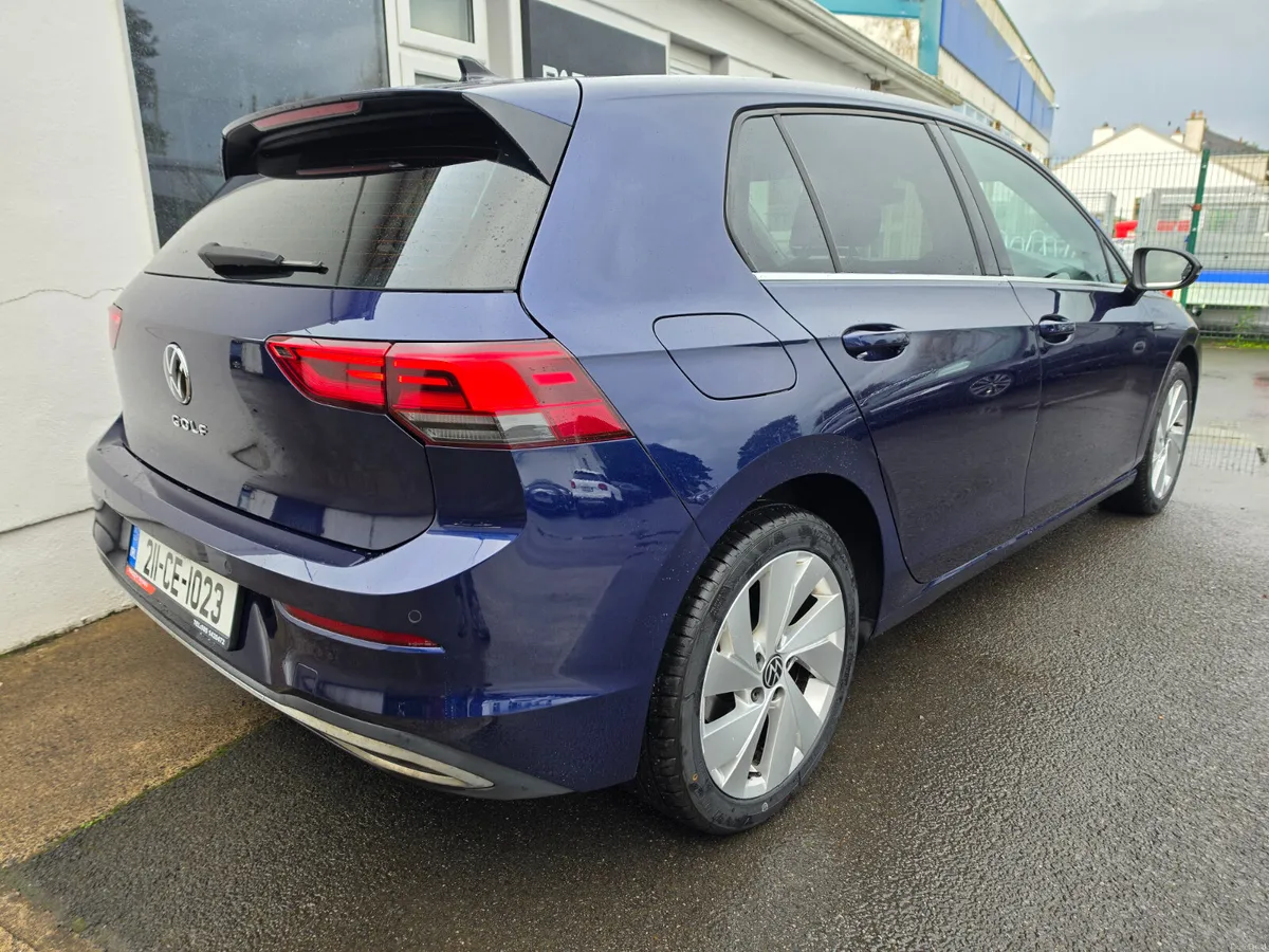 2021 Volkswagen Golf 2.0Tdi Style Manual 115BHP - Image 3