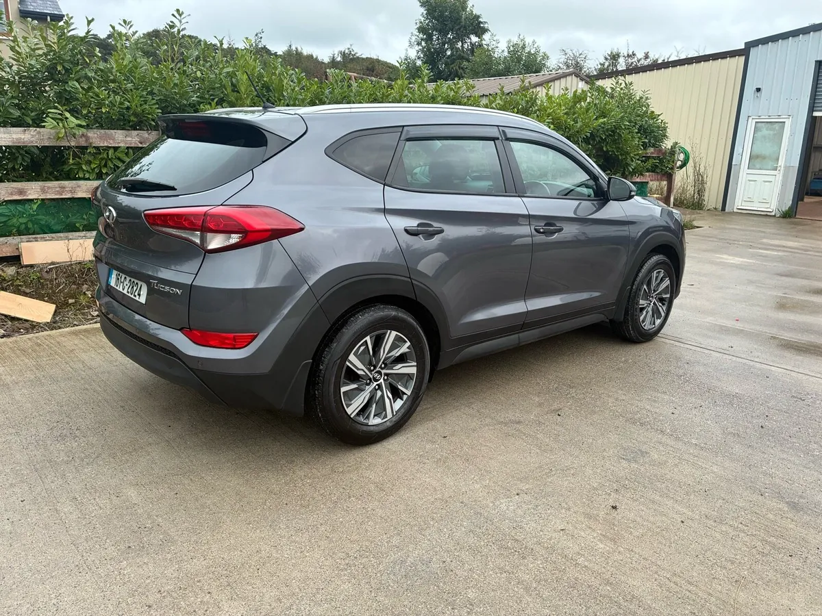 Hyundai Tucson - Image 1