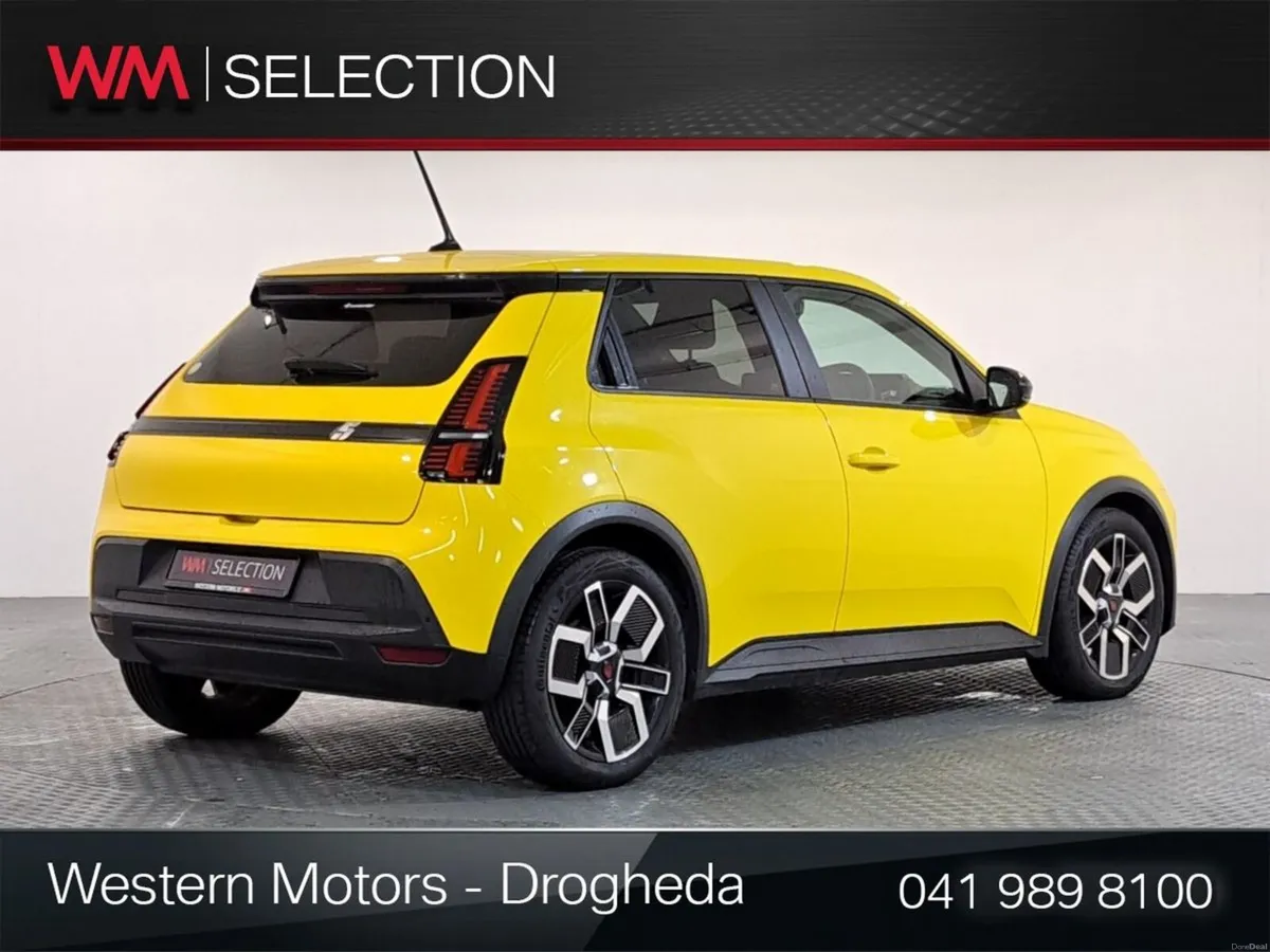 Renault 5 Evolution E-Tech 40kWh - Image 4