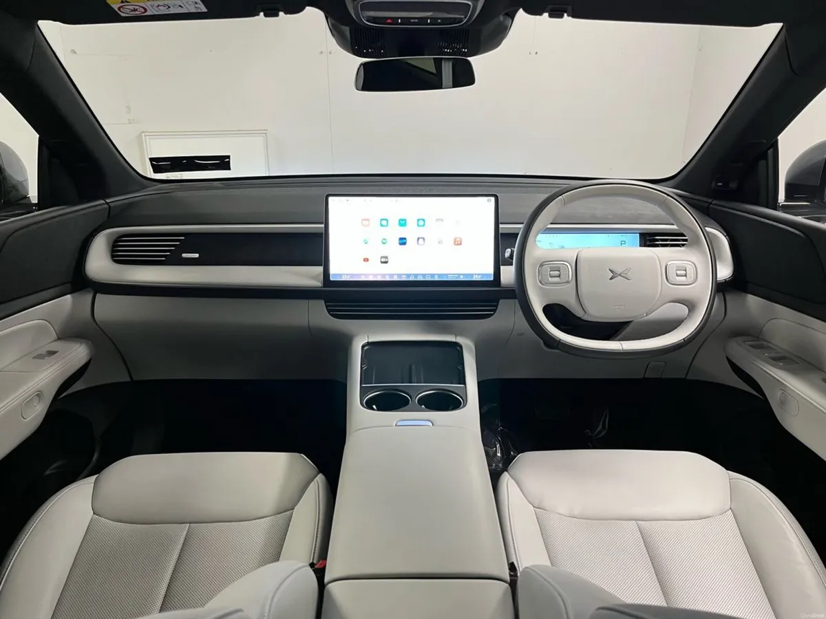 XPeng G6 Standard Range RWD - HIGH SPEC - Reversin - Image 2