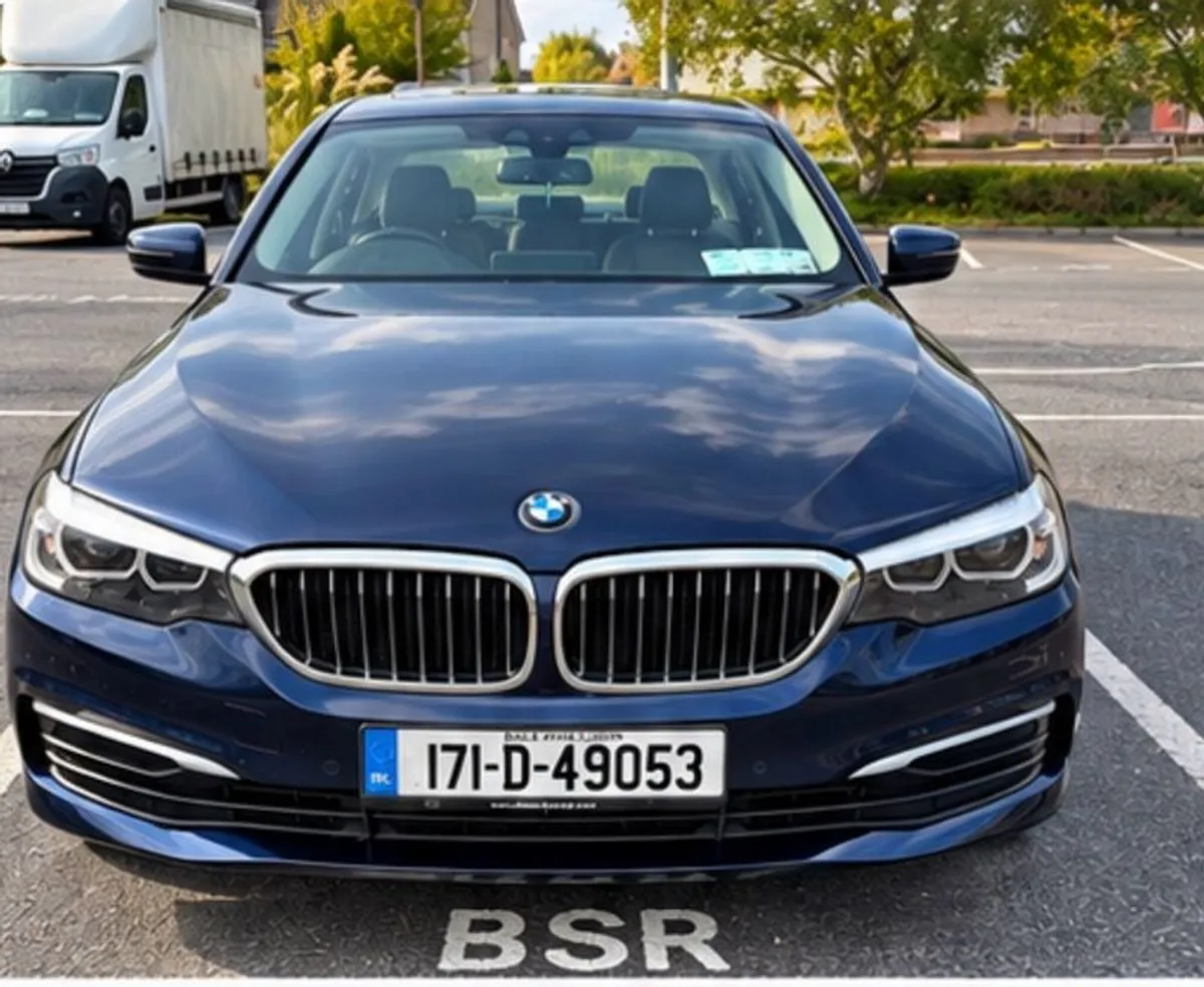 2017 Bmw 5-series - Image 1