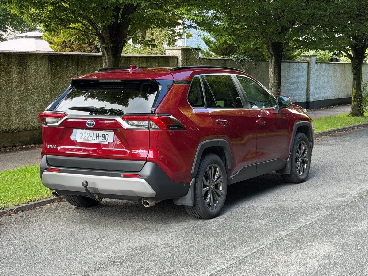 Toyota RAV4 Hybrid Automatic - Image 4