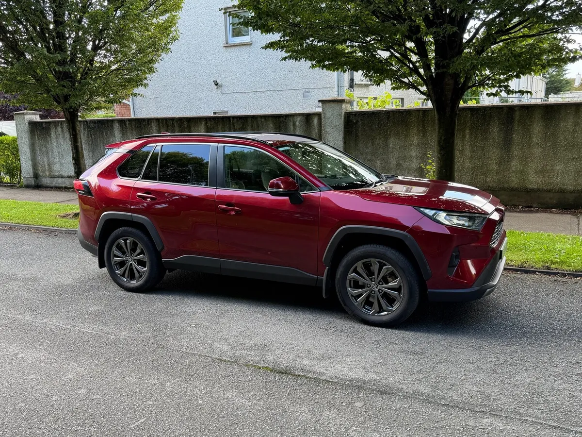 Toyota RAV4 Hybrid Automatic - Image 5